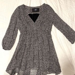 Maeve by Anthropologie B&W V-Neck Mini Dress
